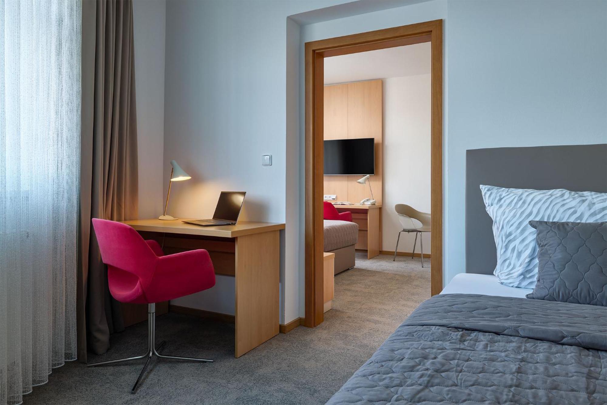 Hotel Osvit Mlada Boleslav Bagian luar foto